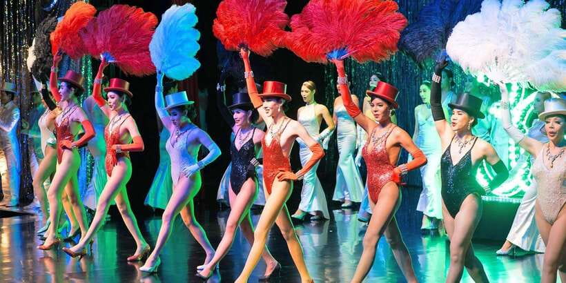 Bangkok: Calypso Cabaret Show with Thai Set Dinner - The Calypso Cabaret Show: 50 minutes of songs, dance, and comedy