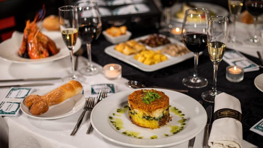 Braga: The Lingerie Restaurant Cabaret Show with Dinner - Price and value: is $51 per person worth it?