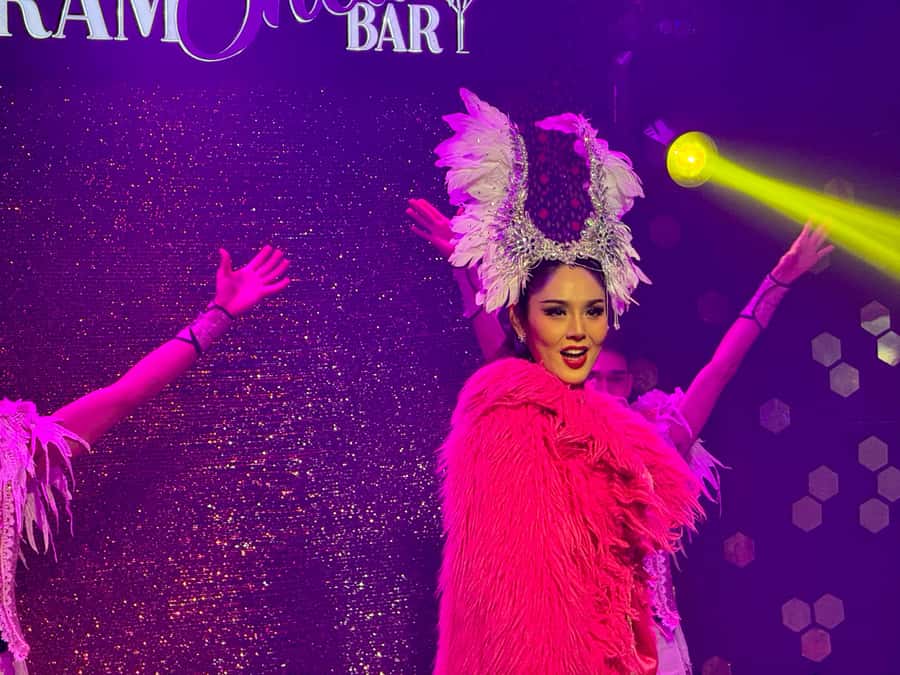 Chiang Mai: Ladyboy Cabaret Show with Dinner and Drinks - Photos With Performances: Turn the Night Into a Memory