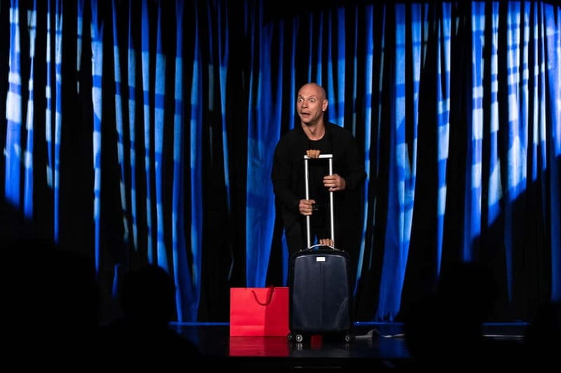 Magic World ● Magic Variety Show - What language and rules can affect your experience