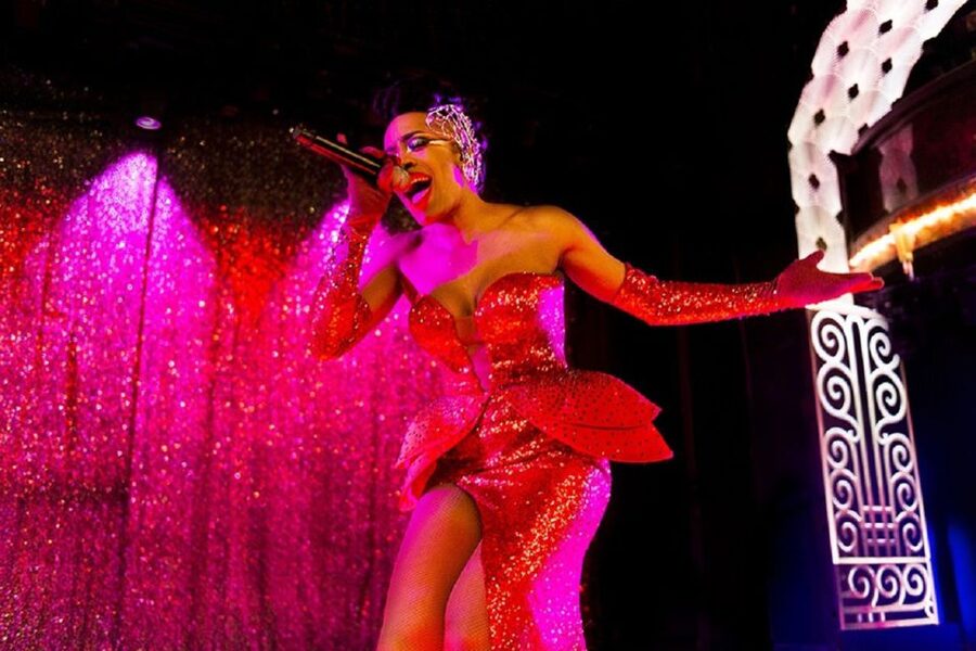Paris: 3-Course Dinner & Show at Paradis Latin Cabaret - Key things that make this night work