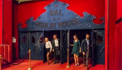 Paris: Evening Sightseeing Tour and Moulin Rouge Show - The air-conditioned coach ride: what the “tour” actually delivers