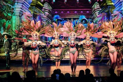 Paris: Moulin Rouge Cabaret Show Ticket with Champagne - A 2-hour plan at the cabaret: entry, Champagne, and show pacing