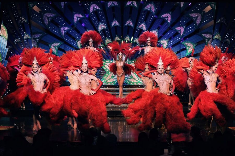 Paris: Moulin Rouge Cabaret Show Ticket with Champagne - My practical plan for a smooth night