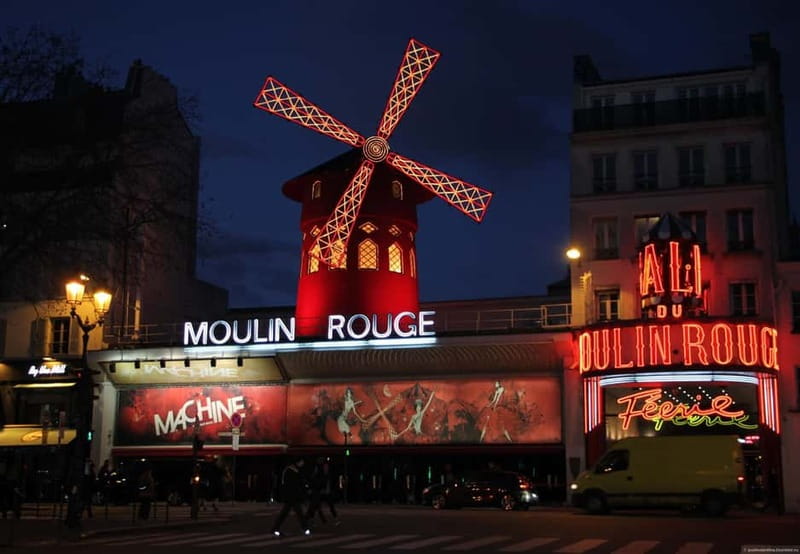 Paris: Small Group Moulin Rouge & Sacré Cœur Montmartre Tour - Blanche Station to Moulin Rouge: Start Where the Stories Begin
