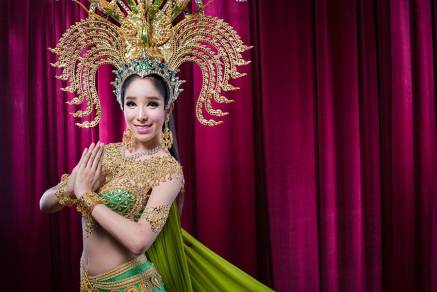 Pattaya: Alcazar Cabaret Discounted Admission Ticket - Should You Book This Alcazar Cabaret VIP Ticket?