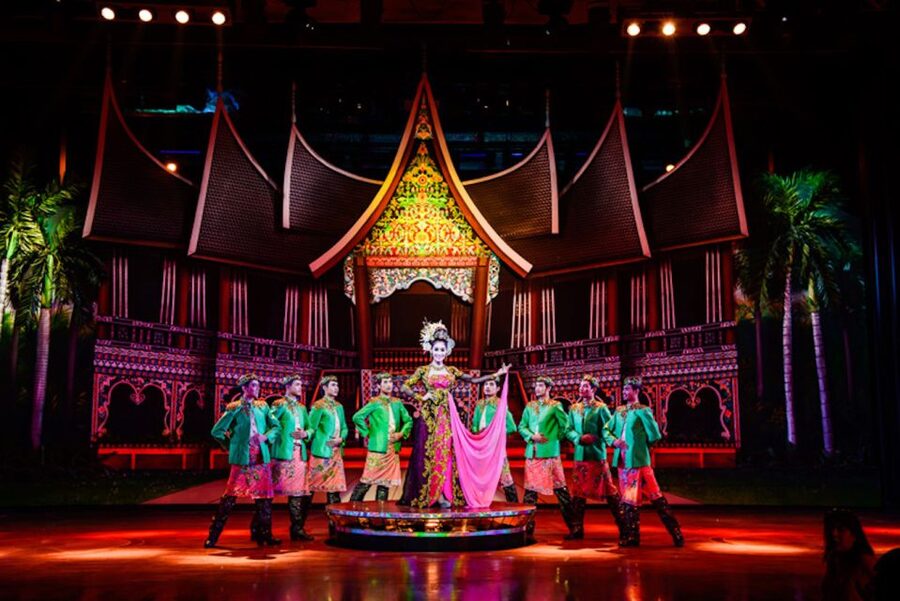 Pattaya: Alcazar Cabaret Discounted Admission Ticket - Why Alcazar Cabaret Has Stayed Popular for Decades