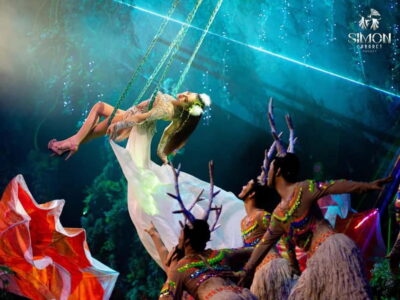 Phuket: Simon Cabaret Show Official Admission Ticket - Inside the theater: a 600-seat room built for lights and sound