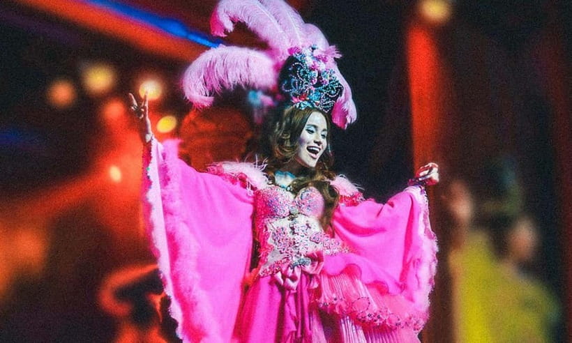 Phuket: Simon Cabaret Show Tickets Optional First 3 Rows - The Show Itself: From Chinese Imperial Palace to the Sphinx